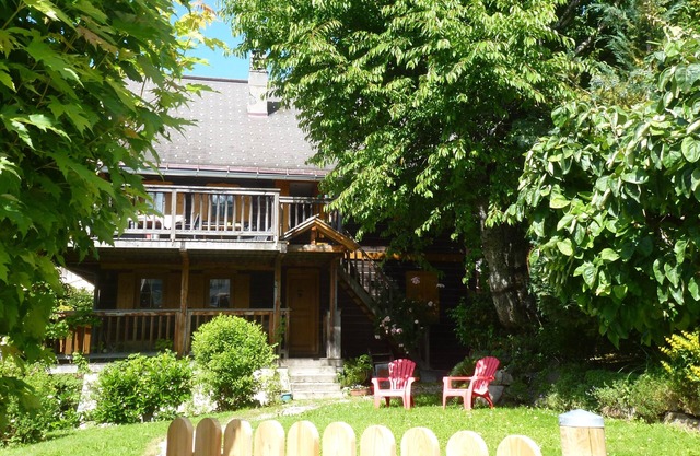 Apartment -4/5P- with GARDEN facing ARAVIS - GRAND BORNAND village center