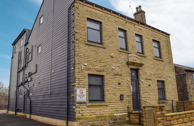 Apartment 4 - UK48907