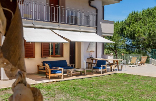 Apartment 'Aia Delle Streghe Scarlino Maremma' with Private Terrace, Private Garden and Balcony