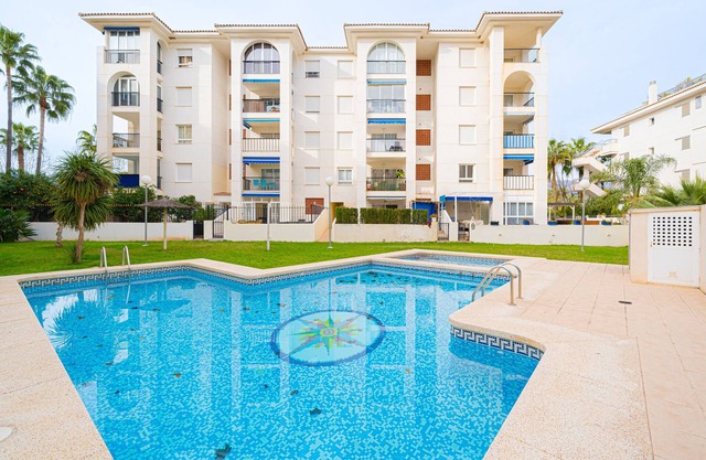 Apartment 'Azahar Spaniahome' with Shared Pool, Wi-Fi and Air Conditioning