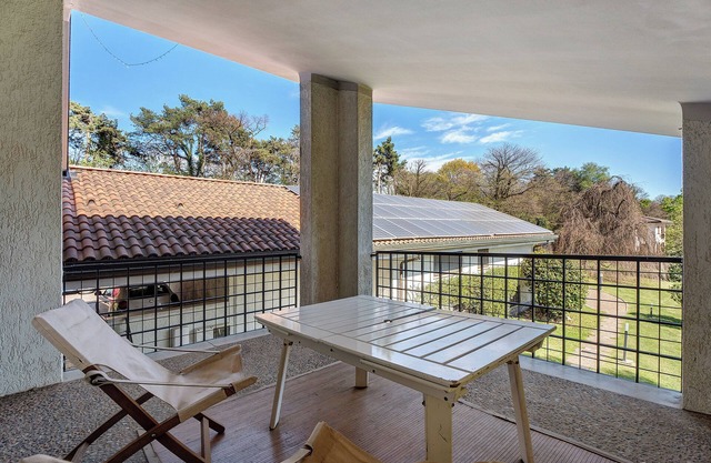Apartment "Azalea" with Mountain View, Shared Pool & Wi-Fi