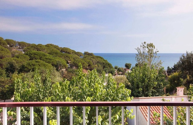 Apartment Beach Front Sant Pol