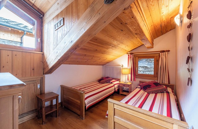Apartment 'Chalet Le Choucas N°3' with Mountain View, Balcony and Wi-Fi