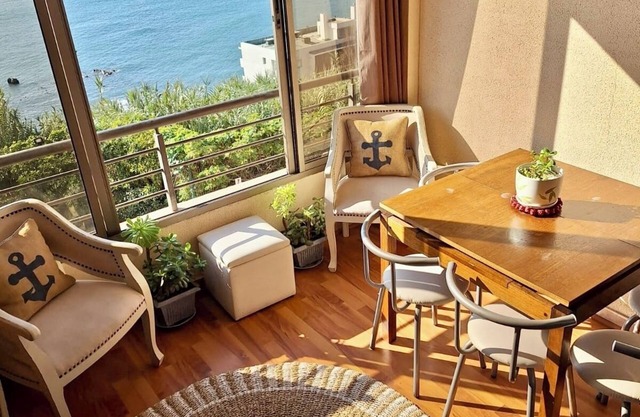 Apartment Concón with Sea View & Pool, 1BR, Torre Molinos