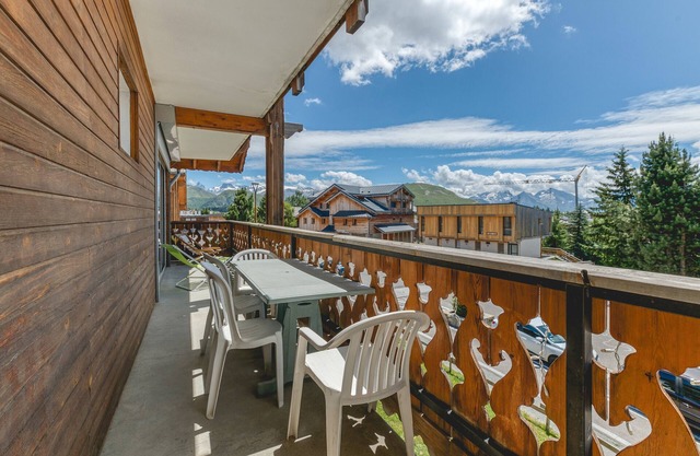 Apartment 'Crocus 4-5 55m2' with Balcony and Wi-Fi