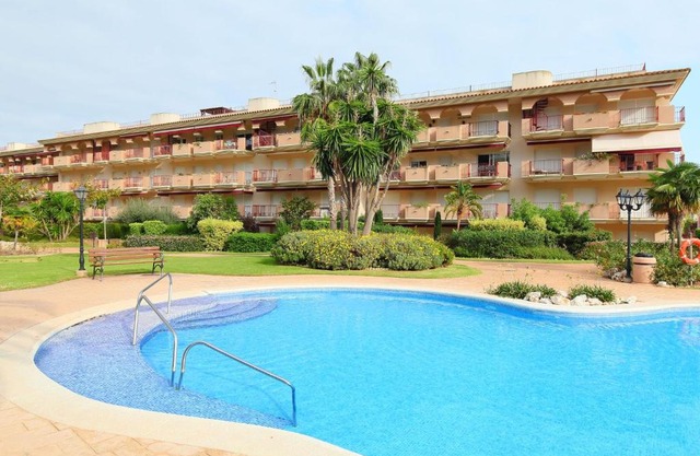 Apartment Delicias B by Interhome