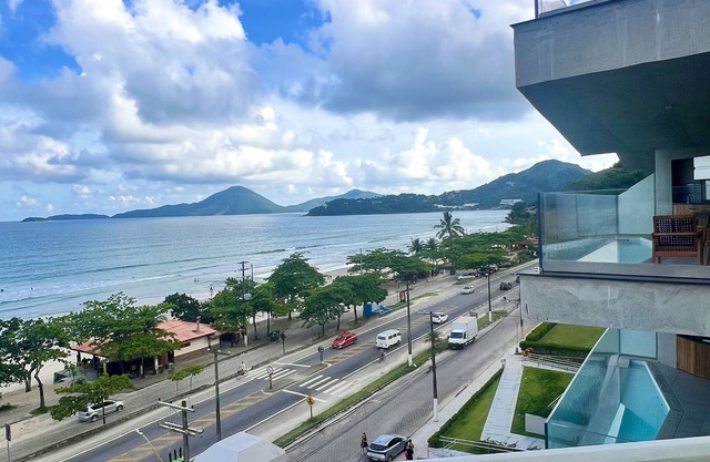 Apartment facing the sea in Praia Grande Ubatuba, with barbecue on the balcony
