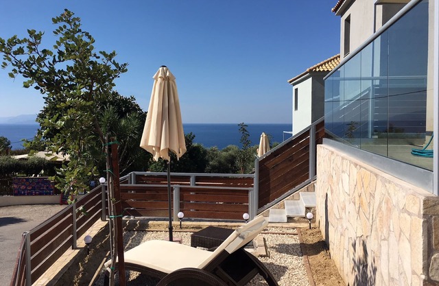 Apartment for 4 people with sea view and 2 rooms