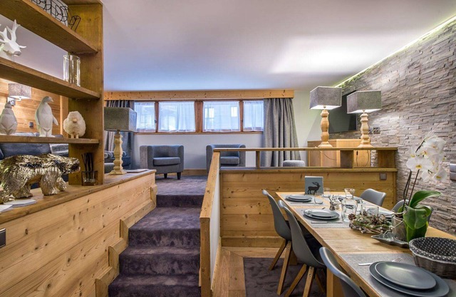Apartment Huska - Three Bedroom Villa, Sleeps 6