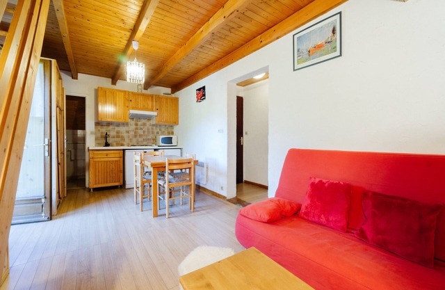 Apartment 'Appartement 8' with Mountain View, Shared Garden and Wi-Fi