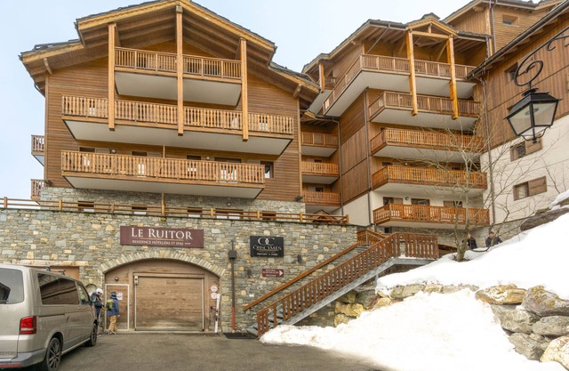 Apartment 'B56 - Eco Le Ruitor' with Mountain View and Balcony