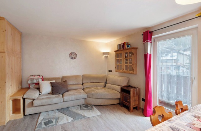 Apartment 'Giulia' with Mountain View, Shared Garden and Balcony
