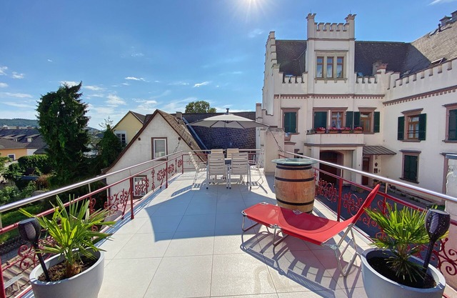 Apartment GRÜN /Modern, central and quiet in the old town of Rüdesheim