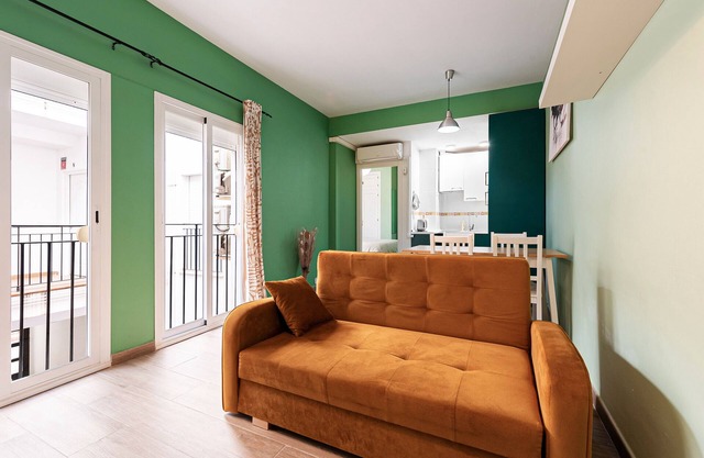 Apartment 'Green Flat In City Center' with Wi-Fi and Air Conditioning