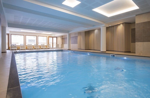 Apartment in a Chalet directly on ski slope