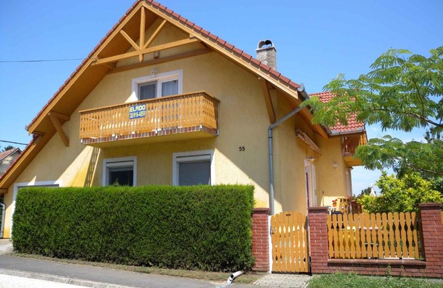 Apartment in Fonyod/Balaton 35365