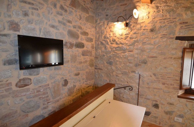 Apartment in Petrella Guidi near Skiing