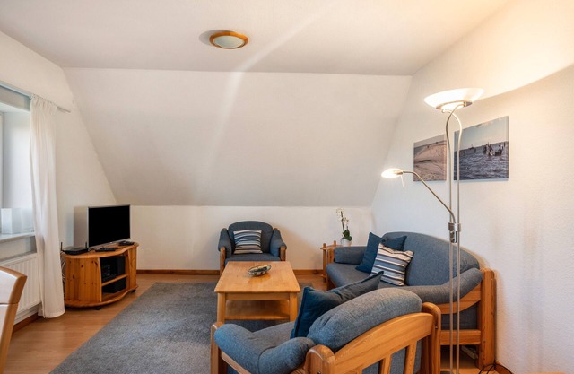 Apartment 'Inselpanorama' with Shared Terrace, Private Garden and Wi-Fi