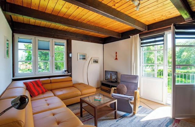 Apartment 'Kleiner Seehund' with Balcony and Wi-Fi