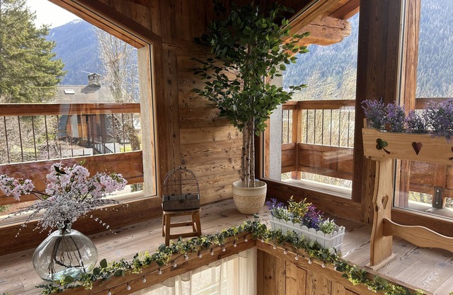 Apartment 'La Petite Étoile' with Mountain View, Private Garden and Wi-Fi