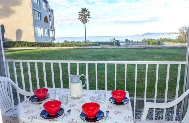 Apartment Le Grand Large by Interhome