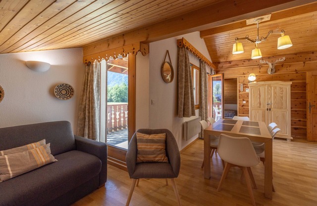 Apartment 'Le Grand Tetras D20' with Mountain View, Shared Pool and Wi-Fi