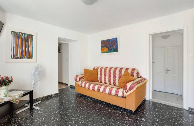 Apartment 'Le Rose' with Mountain View and Wi-Fi