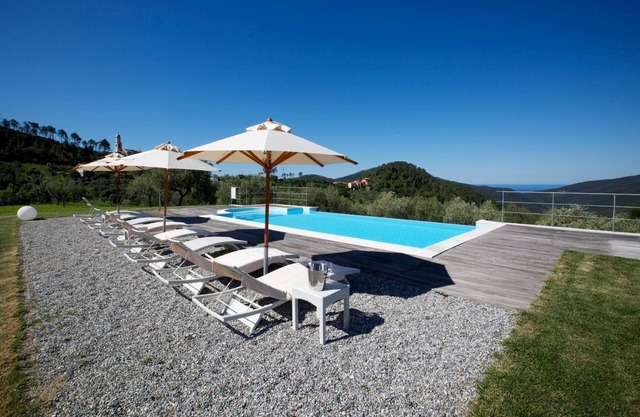 Apartment 'Leccino' with Mountain View, Wi-Fi and Air Conditioning