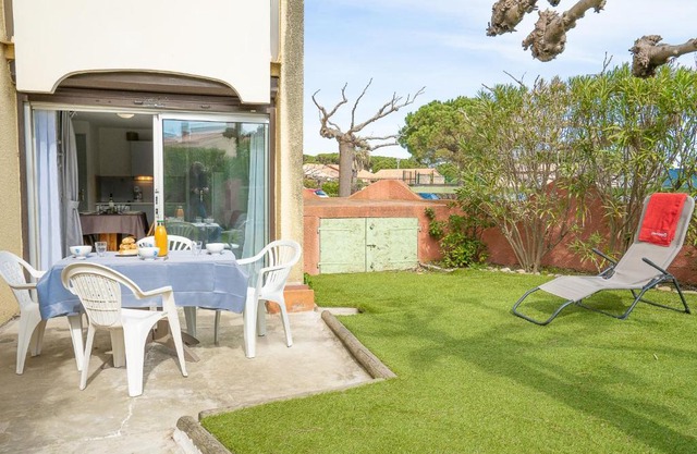 Apartment Les Mas de La Mer-1 by Interhome
