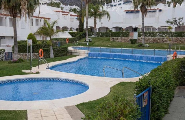 Apartment located in Oasis del Mar complex