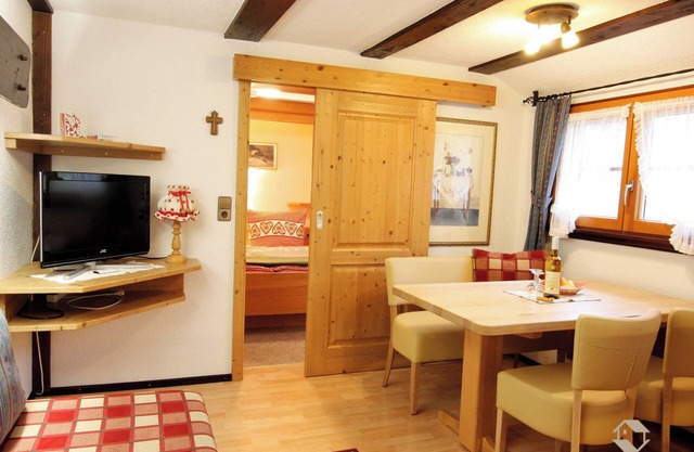 Apartment 'Löffelmatt' with Shared Terrace, Shared Garden and Wi-Fi