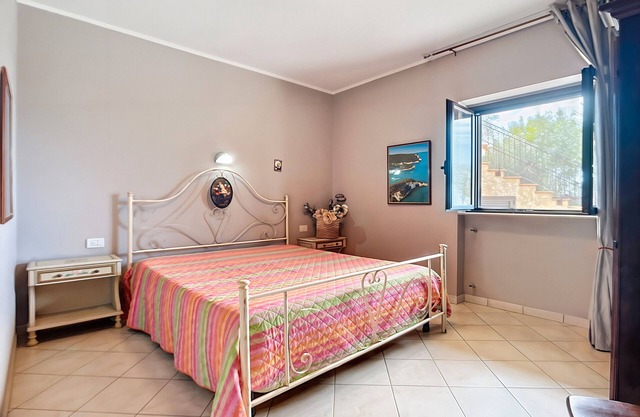 Apartment 'Mapa - Girasole' with Sea View, Wi-Fi and Air Conditioning