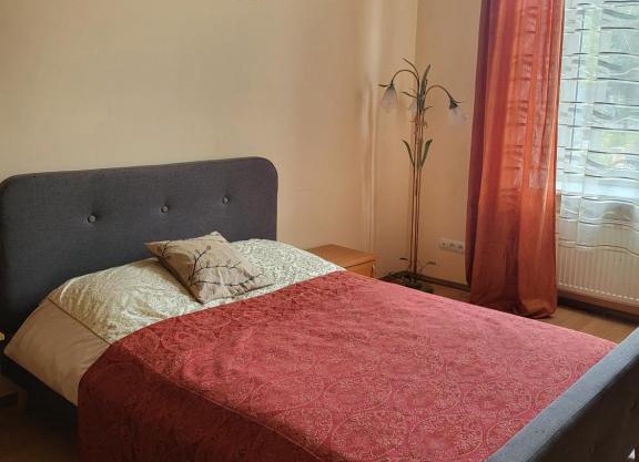 Apartment near St. Elizabeth Church