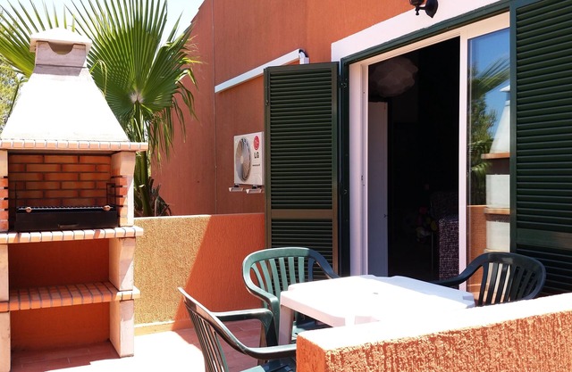 Apartment near the sea, with terrace, bbcoa, A/C, in Cala Galdana
