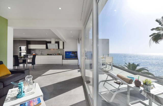 Apartment Nueva Suecia CR715 by VillaGranCanaria