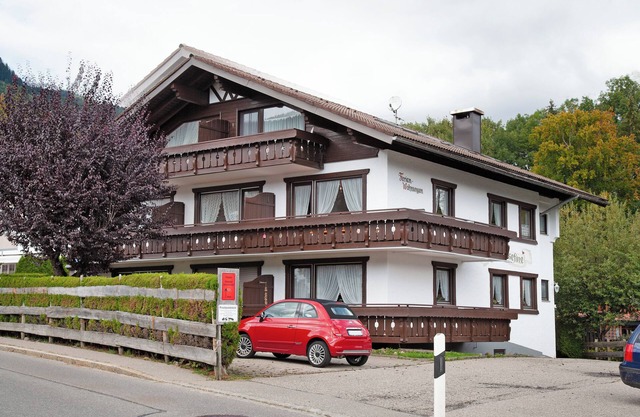 Apartment 'Obermaiselstein' with Mountain View and Private Terrace