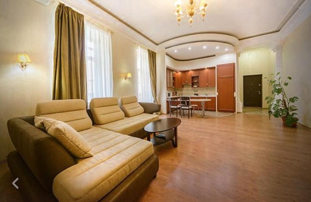 Apartment on Khreschatyk