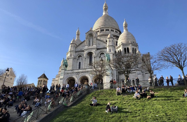 APARTMENT PARIS MONTMARTRE, Exceptional view.