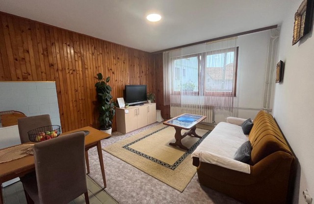 Apartment Raza