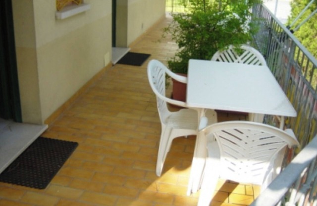 Apartment 'Renata 26' with Private Terrace, Wi-Fi and Air Conditioning