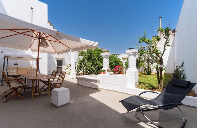 Apartment 'Residenza Celeste 3km da Gallipoli' with Private Terrace, Wi-Fi and Air Conditioning