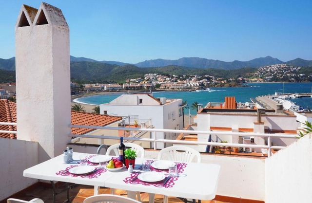 Apartment Roger de Flor-1 by Interhome