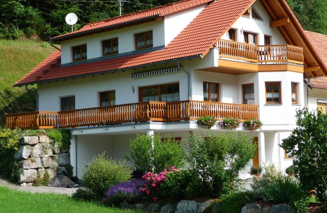 Apartment 'Sum' with Mountain View, Shared Garden and Wi-Fi