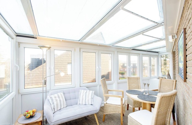 Apartment "Thomas" with light-flooded winter garden on the eastern edge of Langeoog village