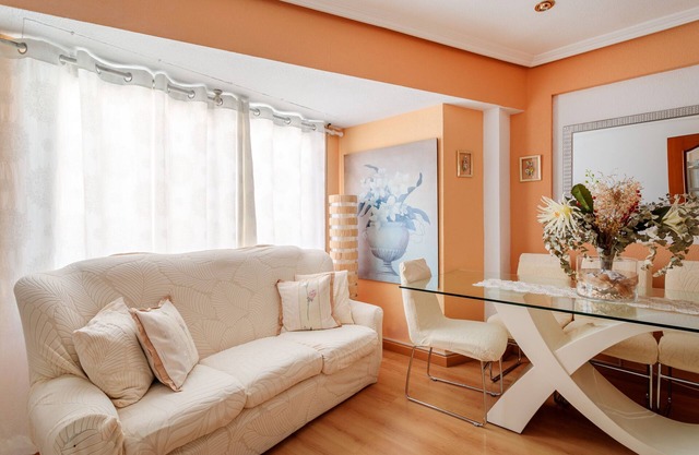 Apartment 'Un Lugar Para Descansar' with Balcony, Wi-Fi and Air Conditioning