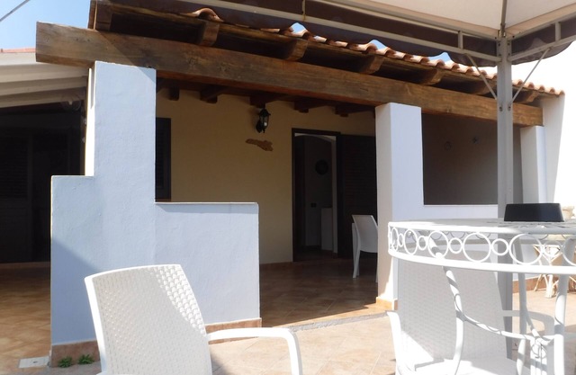 Apartment with garden 3
