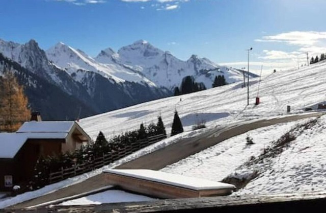 Apartment with magnificent view in Manigod (La Clusaz)