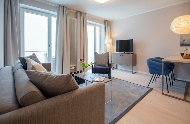 Apartment with sea view, 1 bedroom and balcony