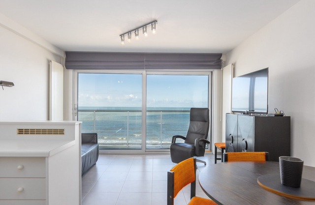 Apartment with terrace in Middelkerke