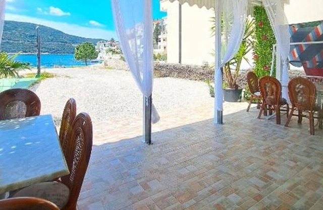 Apartments JOSSE - One Bedroom Apartment with Terrace and Sea View